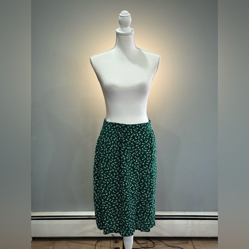 Green Vintage Floral Patterned Skirt Fits 4/6 EUC